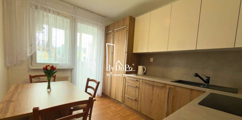 kuchyňa 2_3i-Považská.jpg